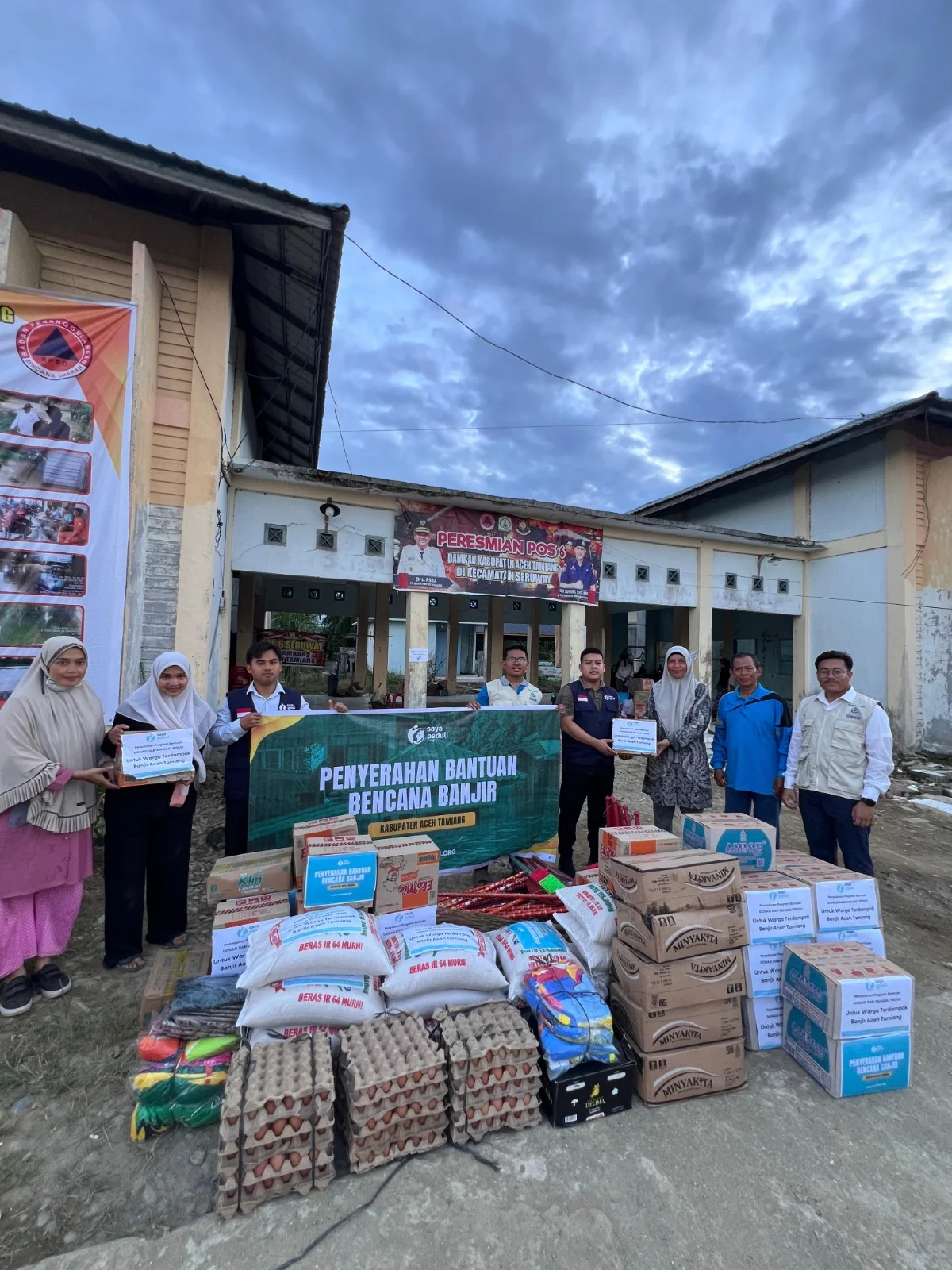 Foto 10 dari album Bantuan Banjir Aceh 2025