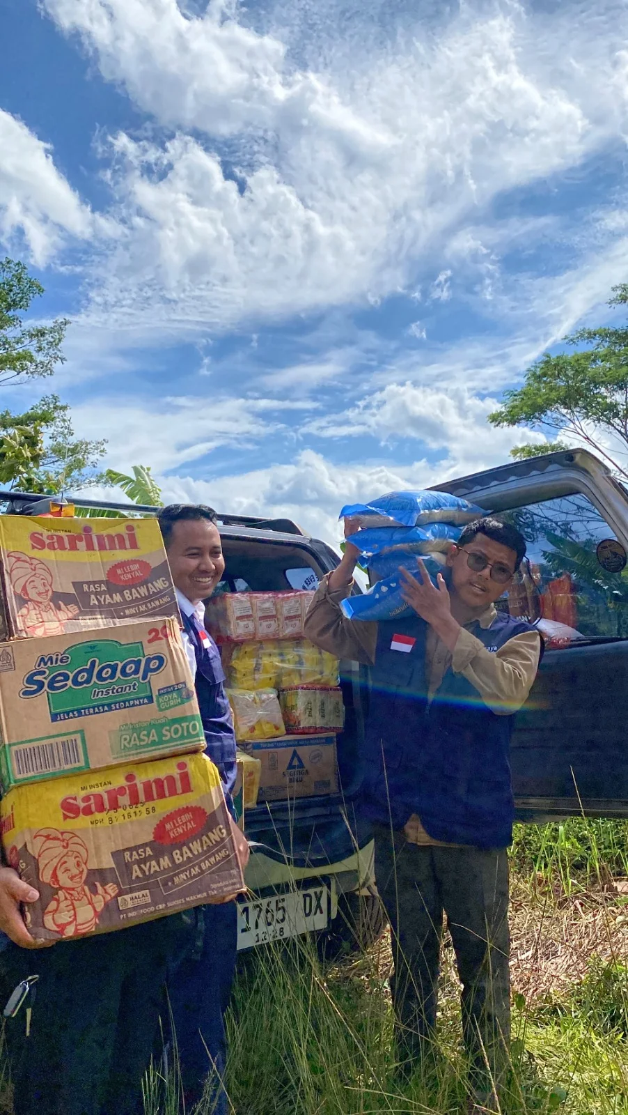 Foto 14 dari album Bantuan Banjir Sukabumi 2024
