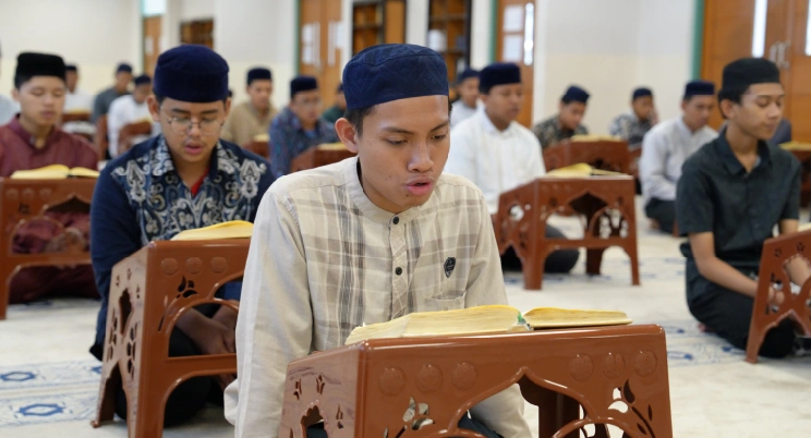 Foto 23 dari album Sedekah Mushaf Al-Qur'an 2025